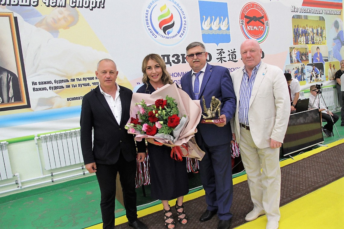 III Открытый городской Фестиваль детского дзюдо среди юношей и девушек III Открытый городской Фестиваль детского дзюдо среди юношей и девушек